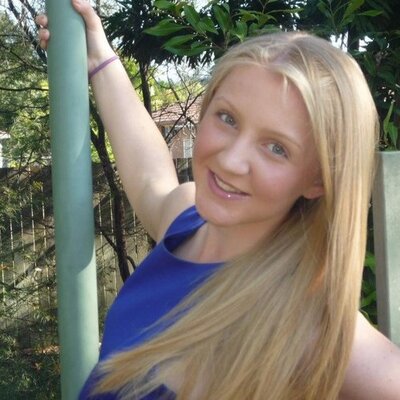 Profile Picture of Miranda Plumb (@mandy_php_12) on Twitter