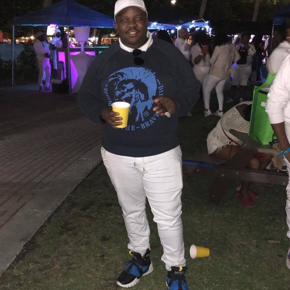 Profile Picture of Tshepiso Chabalala (@tshepiso78) on Poshmark