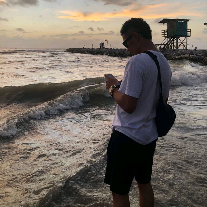Profile Picture of David River (@davidriver948) on Tiktok