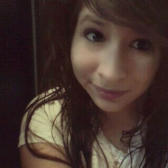 Profile Picture of Diana Martinez (@dianamartinezzz) on Poshmark