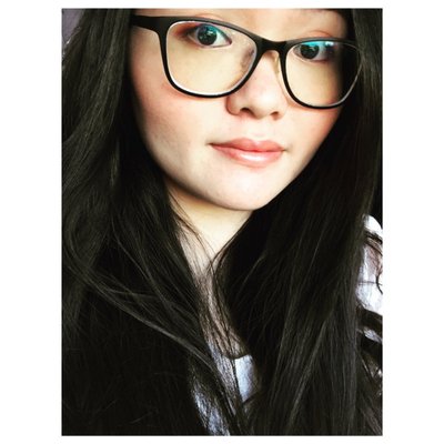 Profile Picture of Hsu Yu Ling (@HsuYuLing1) on Twitter