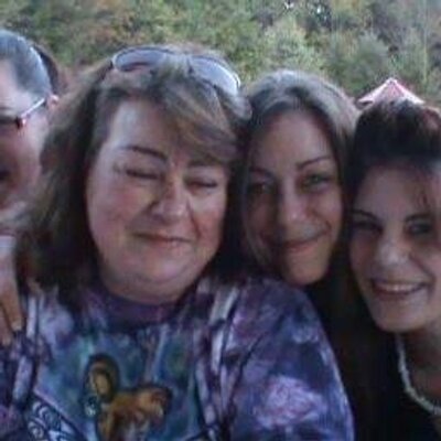Profile Picture of Nancy Steele (@Nanc3872Nancy) on Twitter