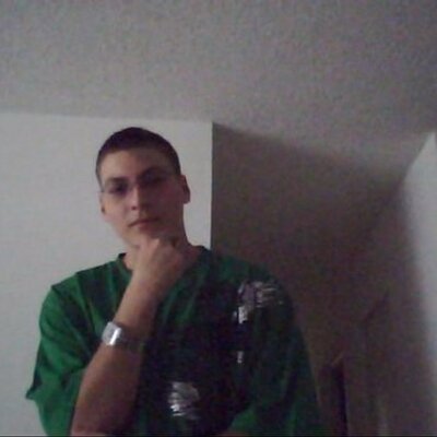 Profile Picture of John Glowacki (@smoke_john) on Twitter