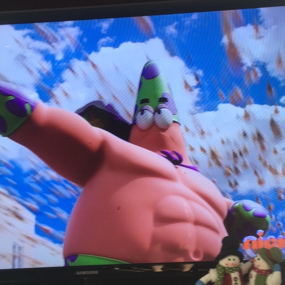 Profile Picture of Robert Swezey (@bank_account) on Poshmark