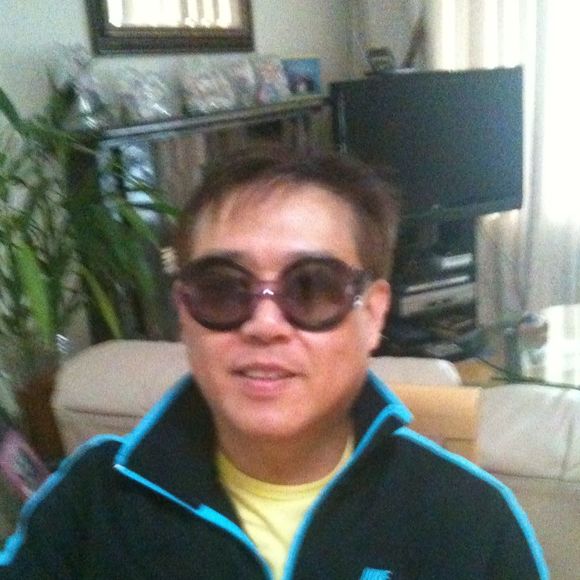 Profile Picture of Chris Yin (@chrisyin168) on Poshmark