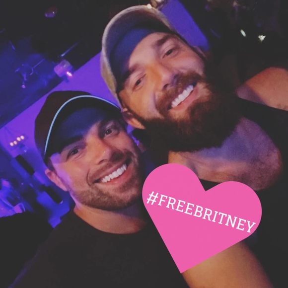 Profile Picture of Ryan Lemek (@ryanlemek) on Poshmark