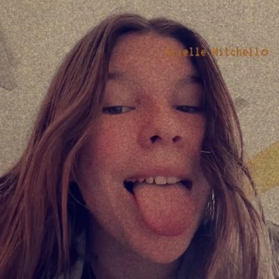 Profile Picture of Arielle Mitchell (@Arielle76251598) on Twitter