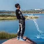 Profile Picture of chenwei li (@56.8430679) on Instagram