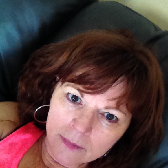 Profile Picture of Marg Halinen (@mhalinen8) on Poshmark