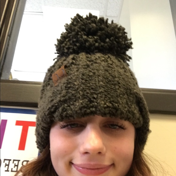 Profile Picture of Kuepper Mikels (@kueppermikels) on Poshmark