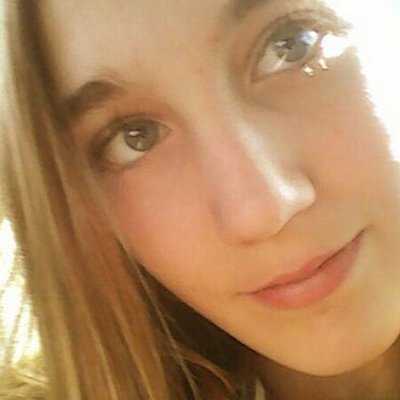 Profile Picture of Kaylee Rose (@softball_rocks2) on Twitter