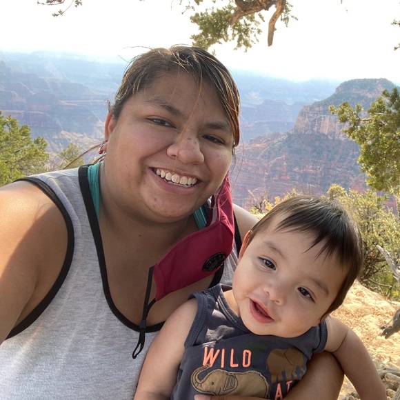 Profile Picture of Rosa Forisha (@bluerose2346) on Poshmark