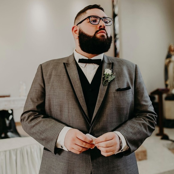 Profile Picture of Carlos Jimenez (@carlitos_jm) on Poshmark