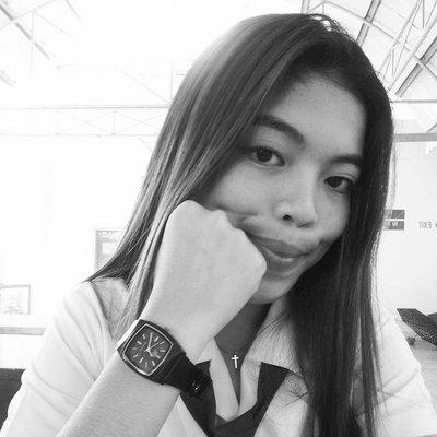 Profile Picture of Jacqueline Alan (@jacrandoms) on Twitter