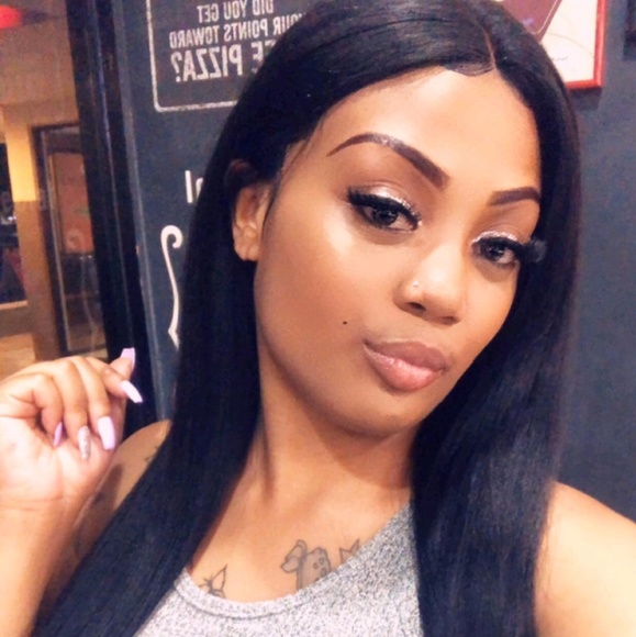 Profile Picture of Jas Henrey (@jassy666169) on Poshmark