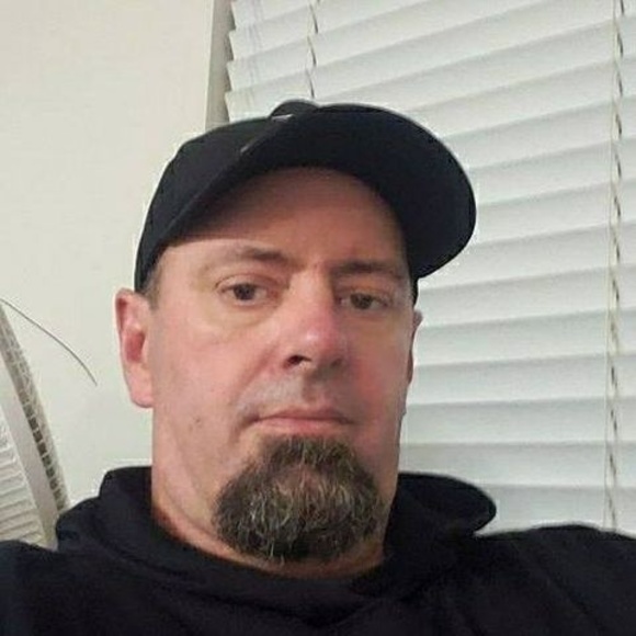 Profile Picture of Wade Scott (@wadewas) on Poshmark