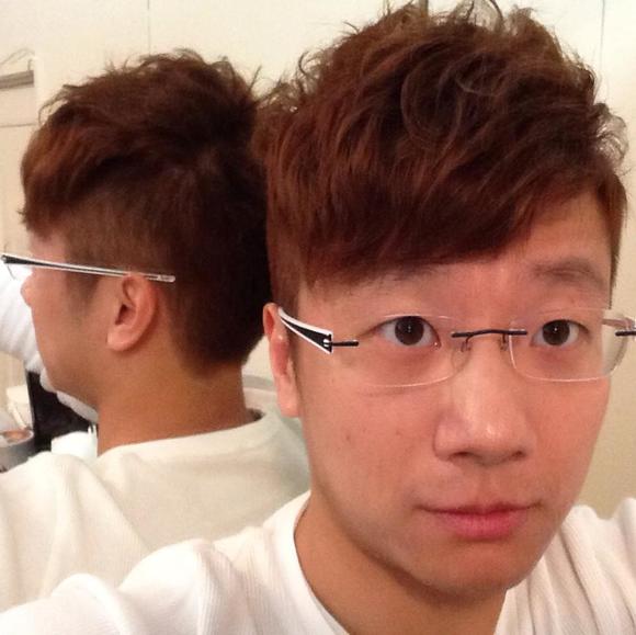 Profile Picture of Nick Liu (@www19851217) on Poshmark