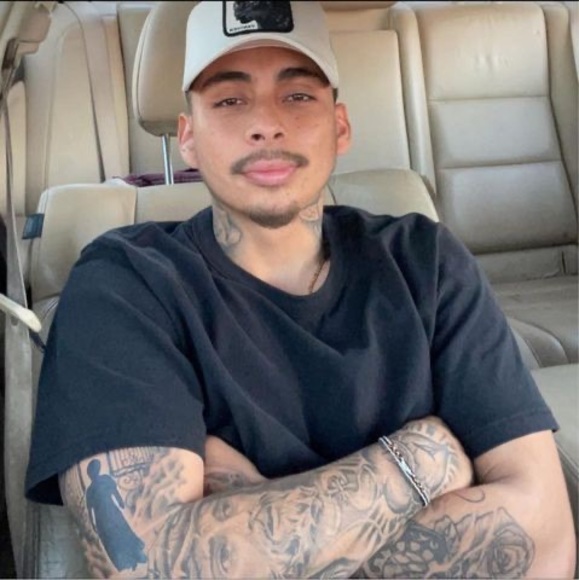 Profile Picture of Richard Cisneros (@richardcisne510) on Poshmark