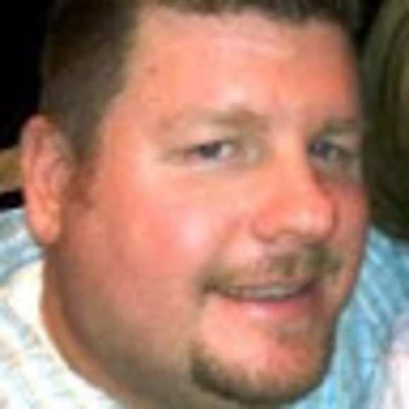 Profile Picture of Jason Reardon (@jasonreardon76) on Poshmark