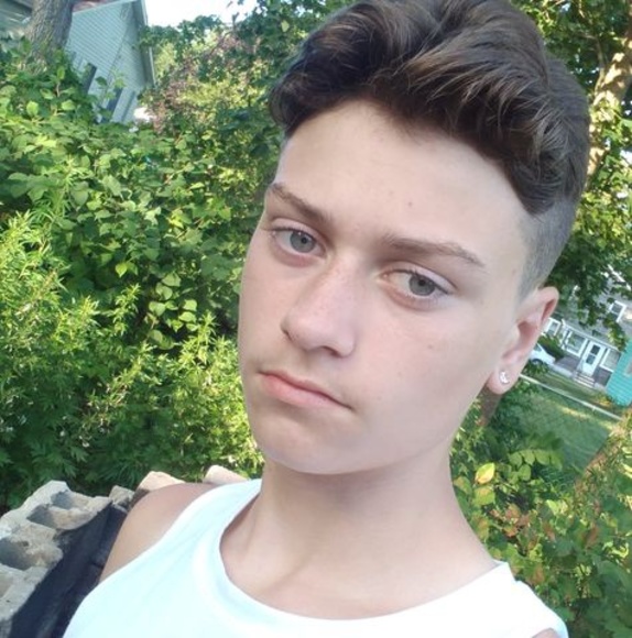 Profile Picture of Jayden Mastrodonato (@jaydenmastrodon) on Poshmark