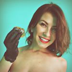 Profile Picture of ШУГАРИНГ| ПЕТЕРГОФ| ДЕПИЛЯЦИЯ (@bikini_time_petergof) on Instagram