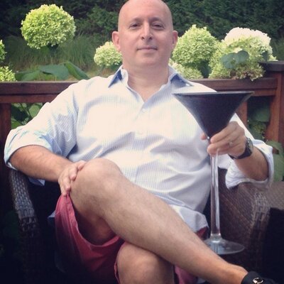 Profile Picture of Jeffrey Zinn (@ZinnJeffrey) on Twitter