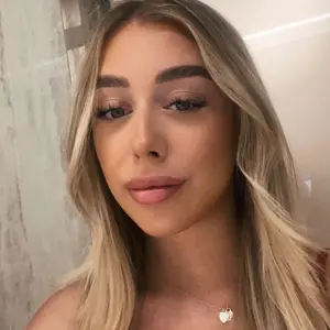 Profile Picture of   SQEg438509... (@sophiecatelain) on Tiktok