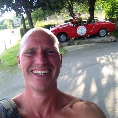 Profile Picture of Nick Button (@NickbuttonNick) on Twitter