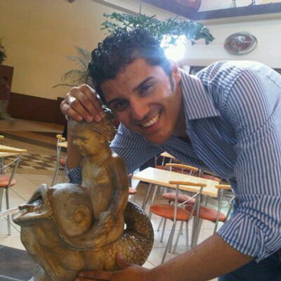 Profile Picture of Carlos Grimaldi (@creyes22) on Twitter