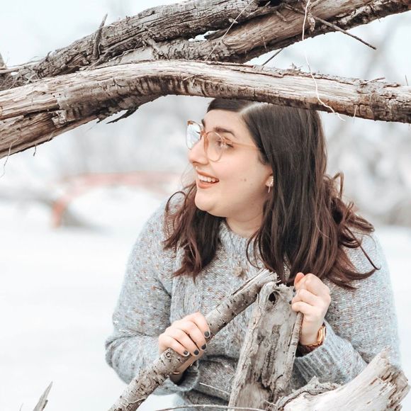Profile Picture of Lauren Smigulec (@laurensmig) on Poshmark