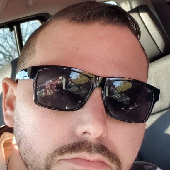 Profile Picture of Jason Gavin (@jayjay319) on Poshmark