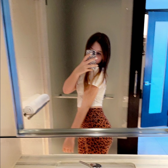 Profile Picture of Brielle Bommer (@briellebommer) on Poshmark