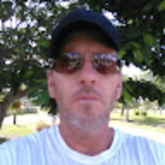 Profile Picture of Craig Gottsch (@craig88cg63) on Poshmark
