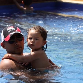 Profile Picture of Alex Saavedra (@alexsaavedra16) on Twitter