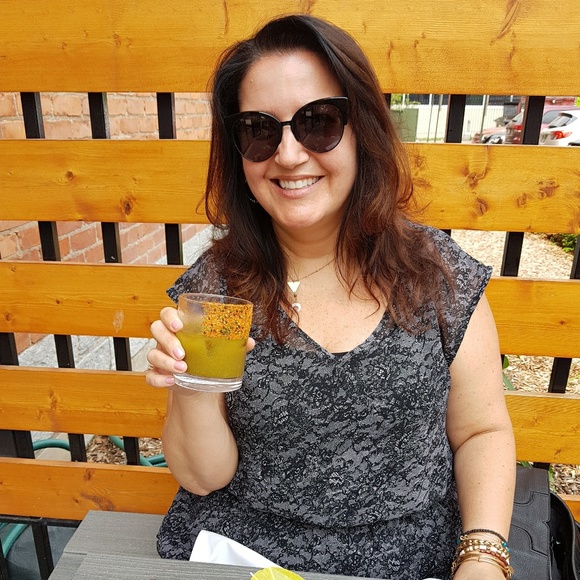 Profile Picture of Maria Krneta (@marijakrn) on Poshmark