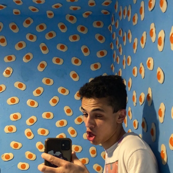 Profile Picture of Max Mcgrath (@maxmcgra) on Poshmark