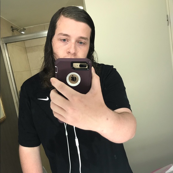 Profile Picture of Cody Jessee (@codyjessee) on Poshmark