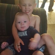 Profile Picture of Tina (@PiperataTina) on Twitter