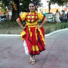Profile Picture of Etna Itzel Rodríguez (@etnaitzel) on Pinterest
