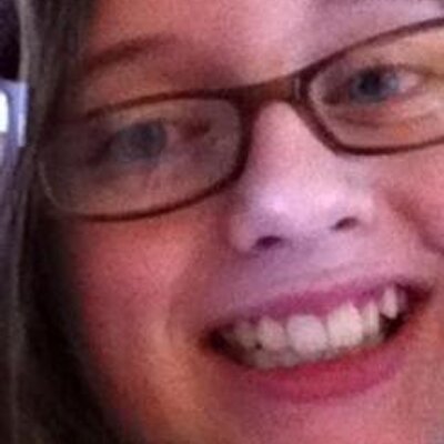 Profile Picture of Maya Devine  ❤ (@iamthemaya) on Twitter