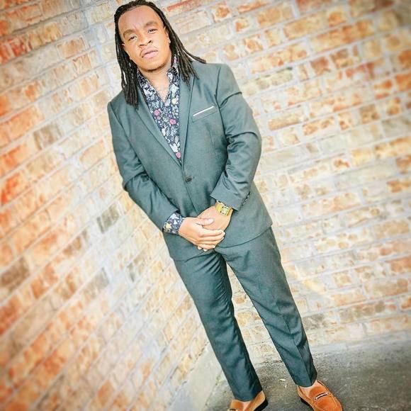 Profile Picture of Cecil Samuel (@csamuel231) on Poshmark