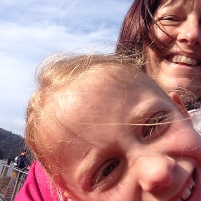 Profile Picture of Andrea Rutledge (@AndreaJRutledge) on Twitter