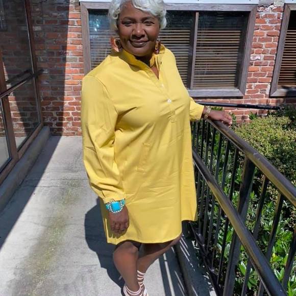 Profile Picture of Marshelle Long (@marshellelong) on Poshmark