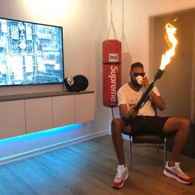 Profile Picture of Nathaniel Turner  📬 (@OwaJohnny) on Twitter