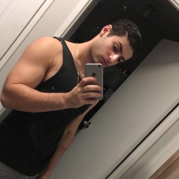 Profile Picture of Santo Chiappetta (@mrchiapet) on Poshmark