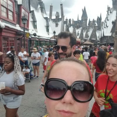 Profile Picture of Karen Mohr-Robertson (@Gatsbygurl) on Twitter