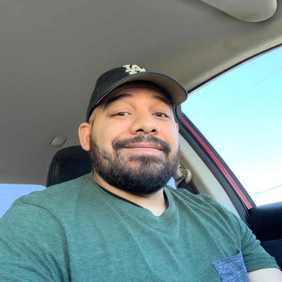Profile Picture of Alvin Rivera (@alvin_rivera89) on Poshmark