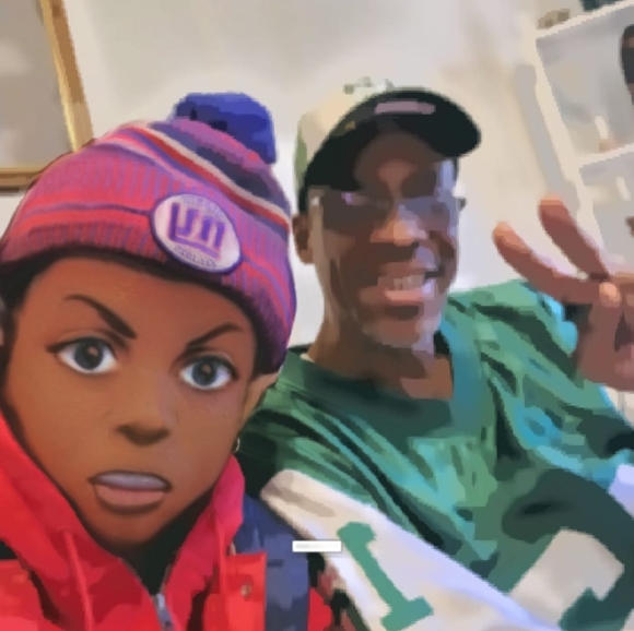 Profile Picture of Michelle Kennie (@michelle_kennie) on Poshmark