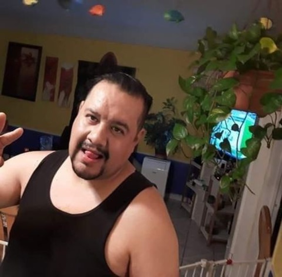 Profile Picture of Oswaldo Gonzalez (@oswaldogonza322) on Poshmark