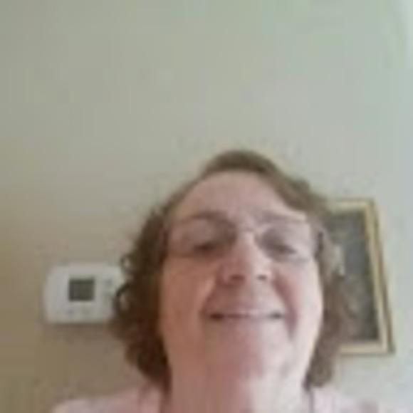 Profile Picture of Bette Swinney (@ukgranny1953) on Poshmark